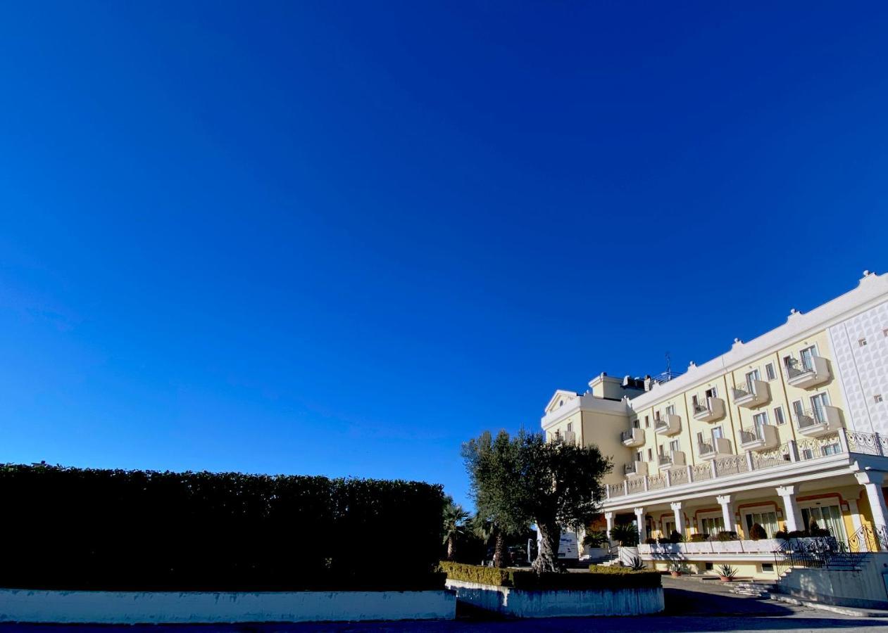 Hotel Concorde Sant'Egidio alla Vibrata Eksteriør bilde