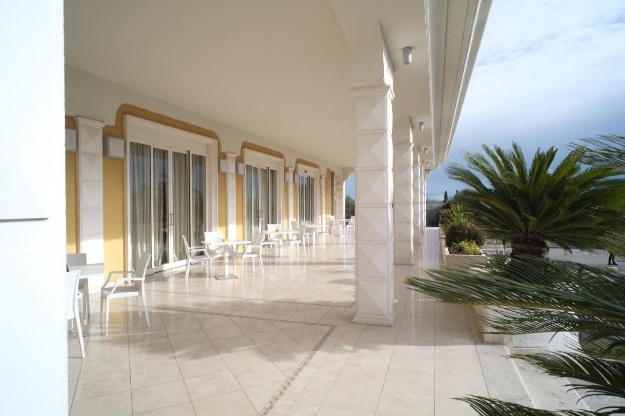 Hotel Concorde Sant'Egidio alla Vibrata Eksteriør bilde