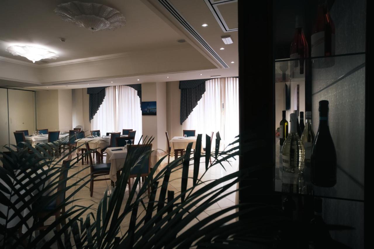 Hotel Concorde Sant'Egidio alla Vibrata Eksteriør bilde