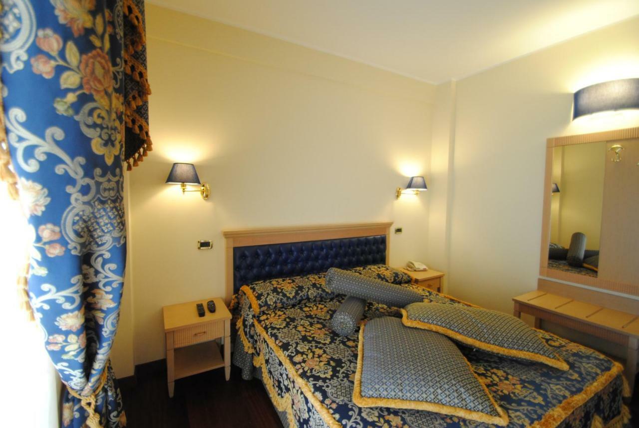 Hotel Concorde Sant'Egidio alla Vibrata Eksteriør bilde
